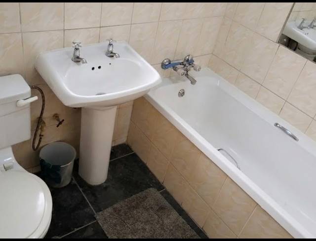 3 BEDROOM HOUSE FOR SALE IN VANDERBIJLPARK CW 5